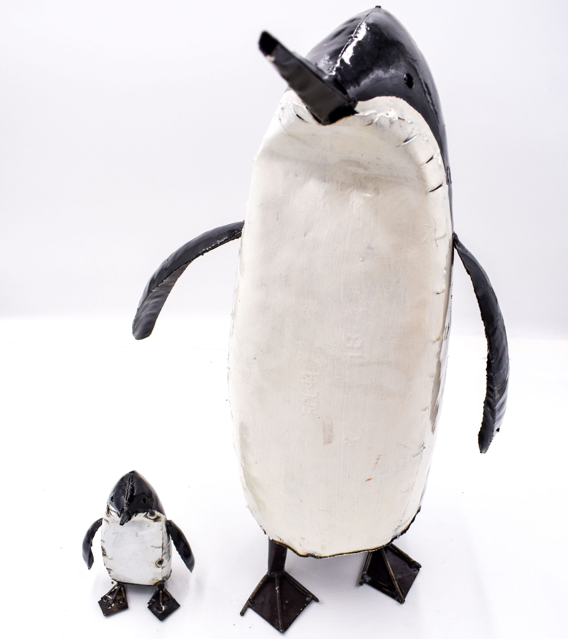 LARGE<br/> PENGUIN